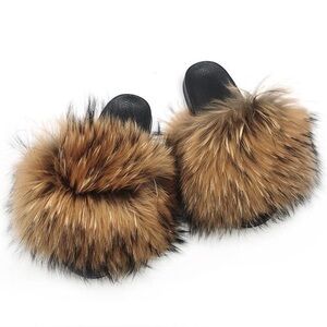 Chic Real Fur Slides in Brown and Black